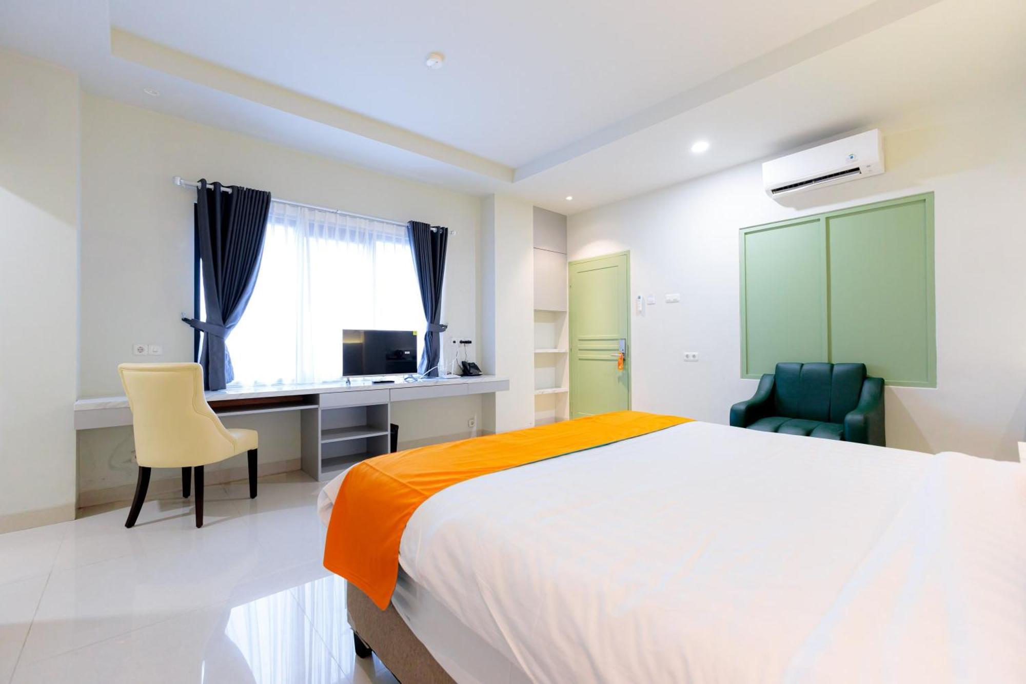 Sans Hotel 88 Andalan Surabaya By Reddoorz Exteriér fotografie